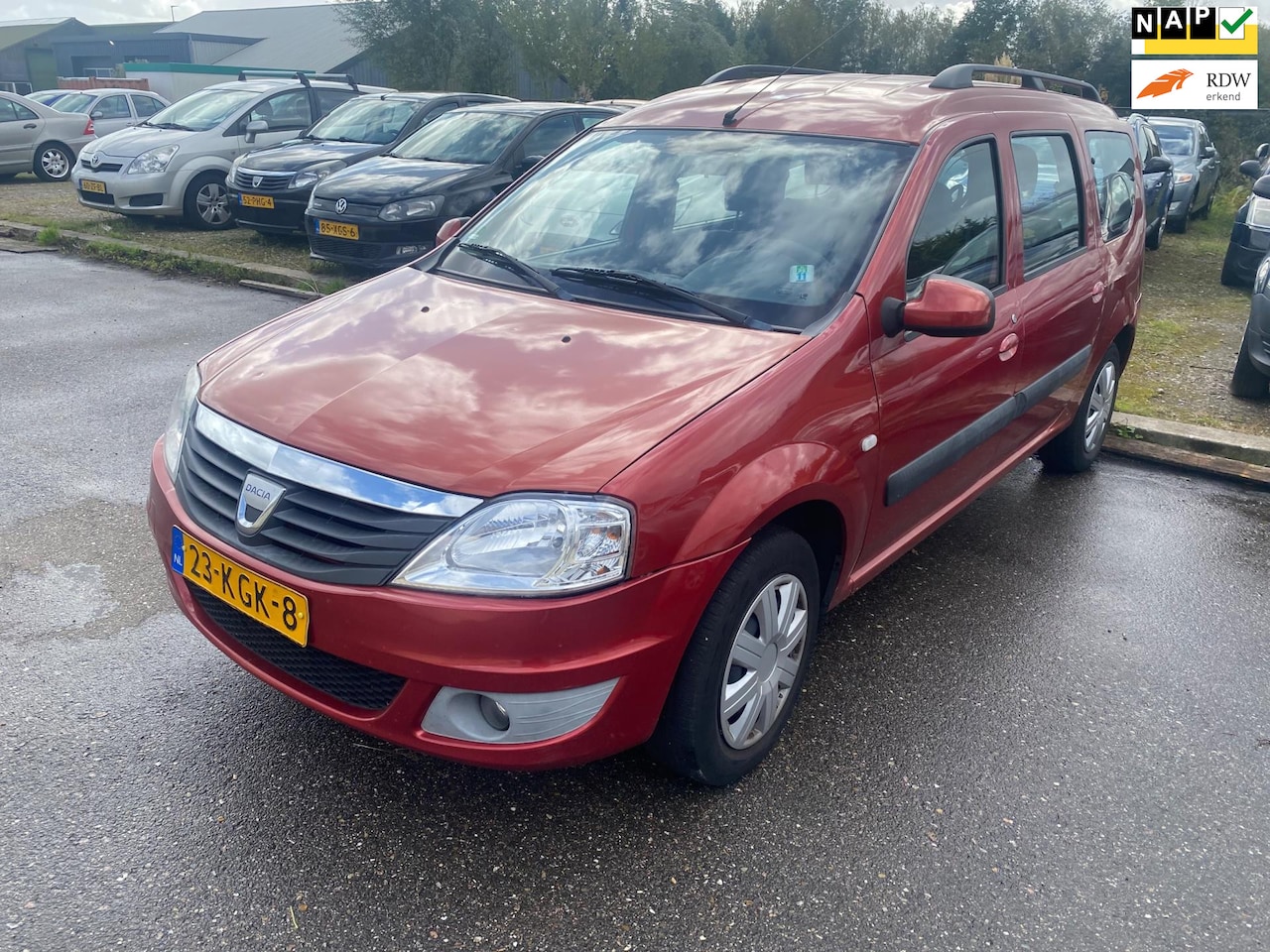 Dacia Logan MCV - 1.6-16V Lauréate 7p. 1.6-16V Lauréate 7p. - AutoWereld.nl