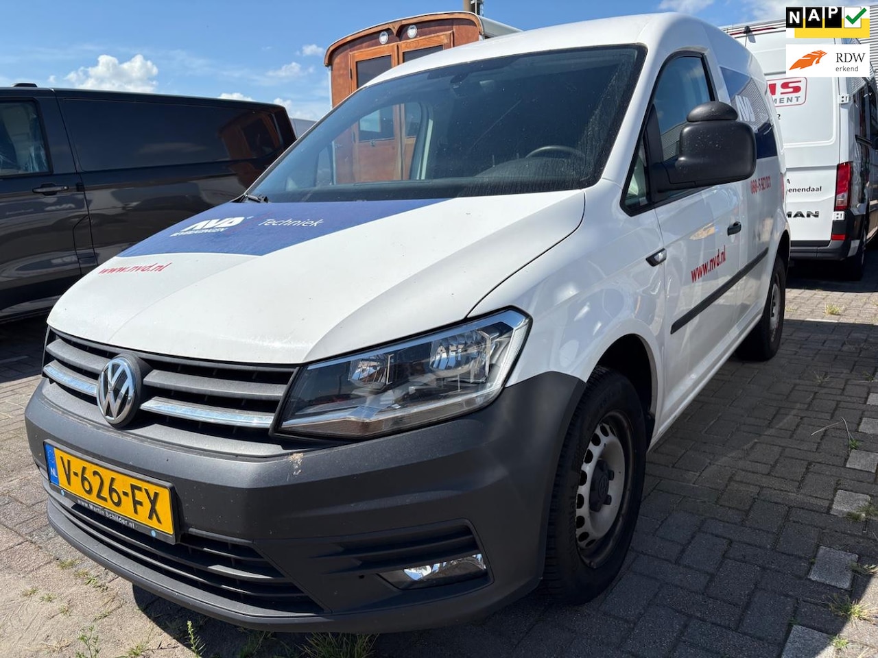 Volkswagen Caddy - 2.0 TDI L1H1 BMT Comfortline 2.0 TDI L1H1 BMT Comfortline - AutoWereld.nl