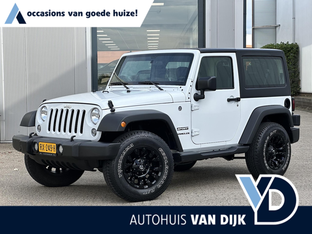 Jeep Wrangler - 3.6 Sport V6 automaat met Hardtop en Softop slechts 12.000 km!! - AutoWereld.nl