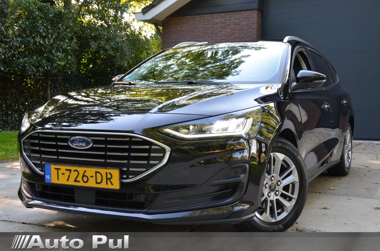 Ford Focus Wagon - 1.0 EcoBoost Hybrid Titanium Navi/Pdc/Ecc/Led/Stoel Stuur & ruitverwarming/Leder/Cr-Contro - AutoWereld.nl