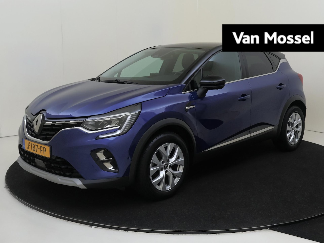 Renault Captur - 1.3 TCe 130 PK Intens Automaat | Navigatie | Android Auto | Apple Carplay | 360 Camera - AutoWereld.nl