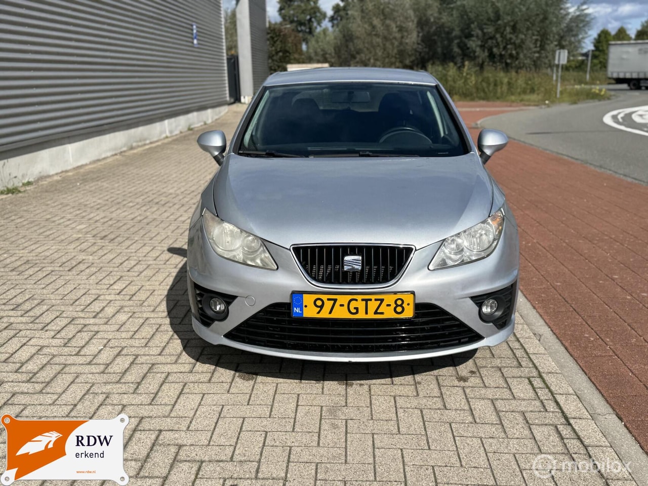 SEAT Ibiza - 1.6 Sport-up/NWE APK/MOOIE AUTO/SPORT PAKKET - AutoWereld.nl