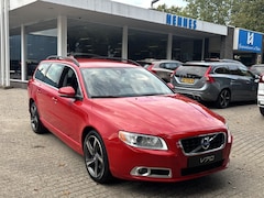 Volvo V70 - 2.0 T5 213pk 5 Cilinder Xenon