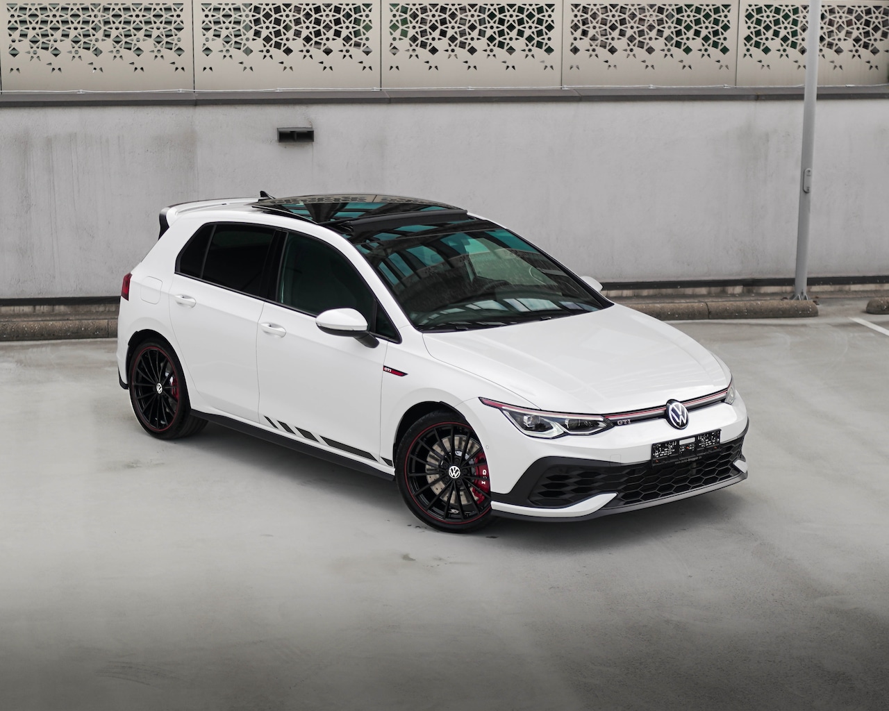 Volkswagen Golf - 2.0 TSI GTI GTI Clubsport 45 | AKRA | PANO | Fabrieksgarantie - AutoWereld.nl