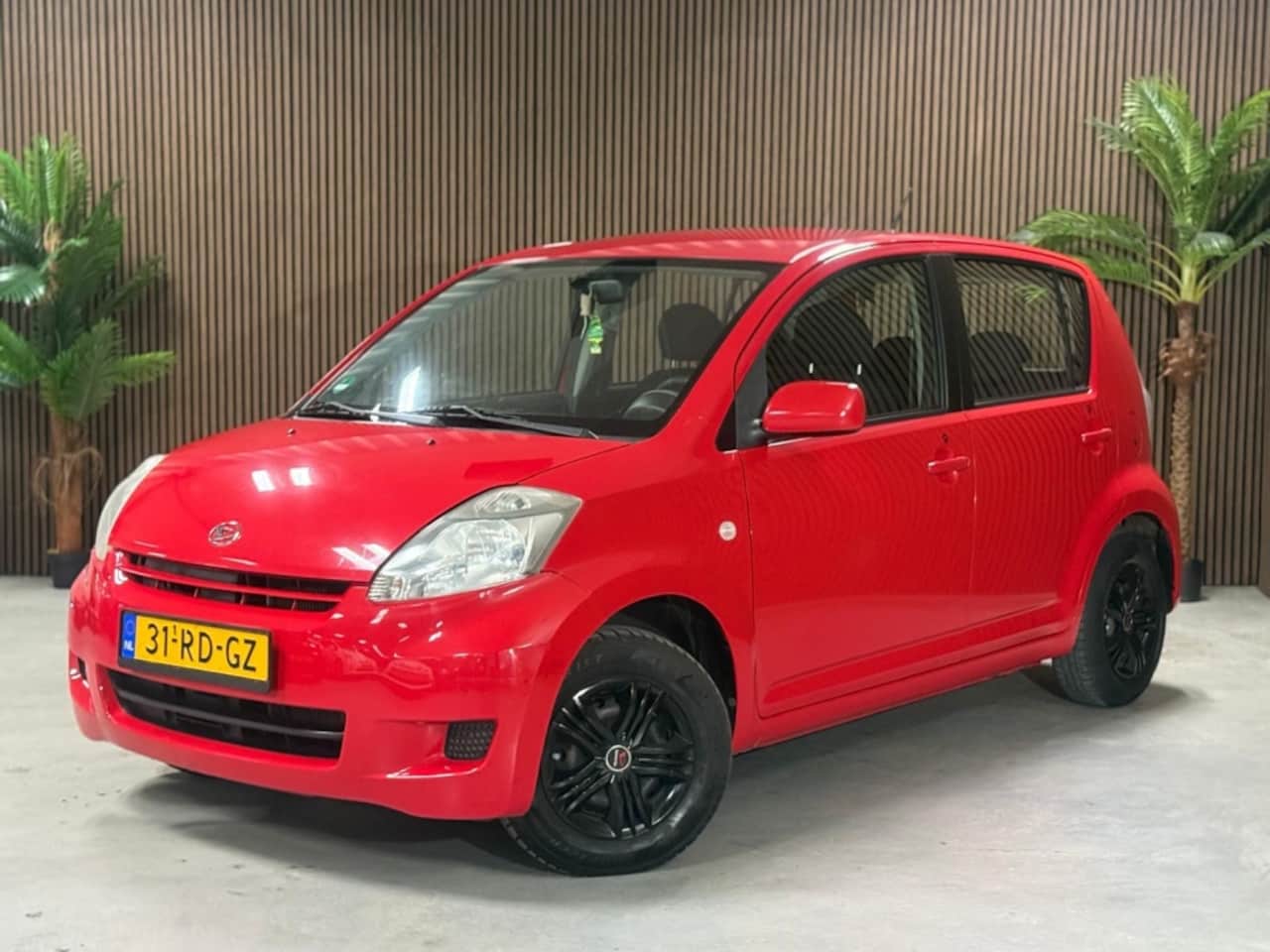 Daihatsu Sirion 2 - 1.0-12V Trend 1.0-12V Trend - AutoWereld.nl