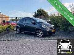 Toyota Aygo - 1.0-12V +