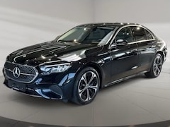 Mercedes-Benz E-klasse - 300e AVANTGARDE * LED, DISTR, DODE HOEK, MB PATTERN, AMBIENTE * 1e EIG - € 21.000, = onder