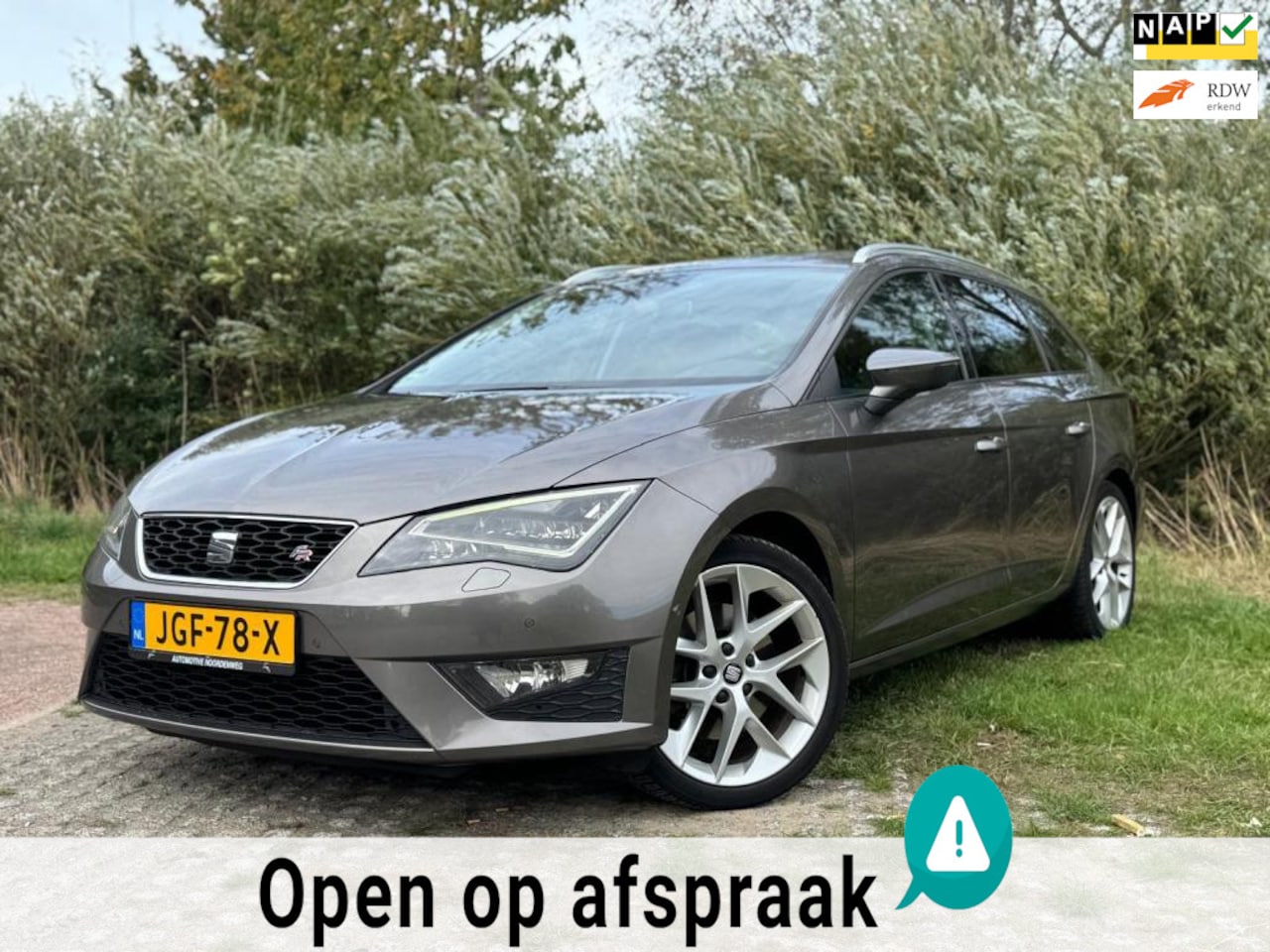 SEAT Leon ST - 1.8 TSI FR / HALF LEDER / NAVI / ACHTER CAMERA - AutoWereld.nl