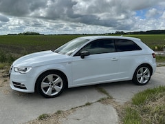 Audi A3 - 1.4 TFSI Ambiente Pro Line