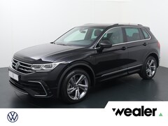 Volkswagen Tiguan - 1.4 TSI eHybrid R-Line Business | 150 PK | Automaat | Trekhaak | Achteruitrijcamera | R-Li