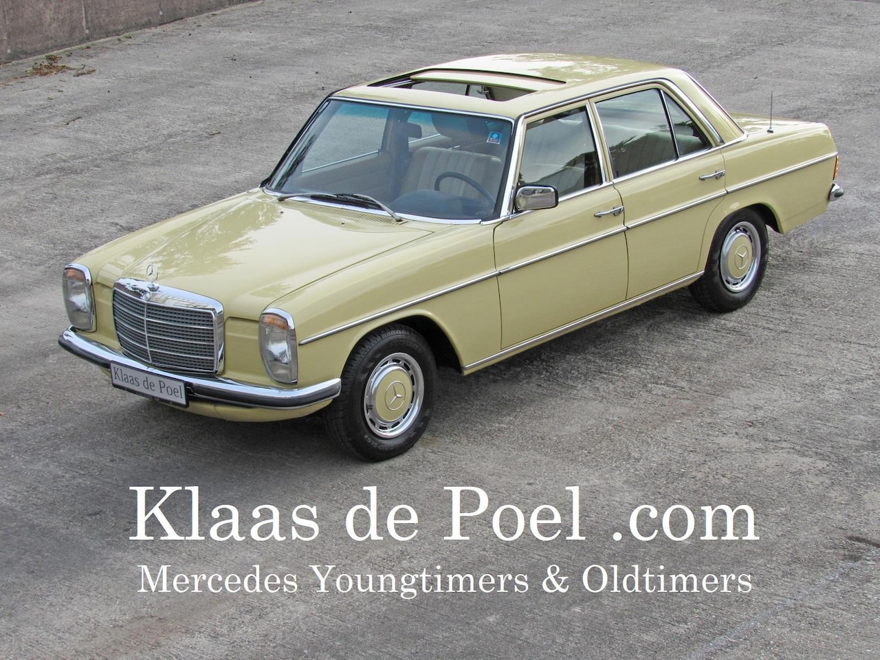 Mercedes-Benz 200-280 (W115) - W115 240D schuifdak getint glas - AutoWereld.nl