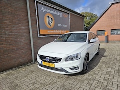 Volvo V60 - 2.0 D3 R-Design Business