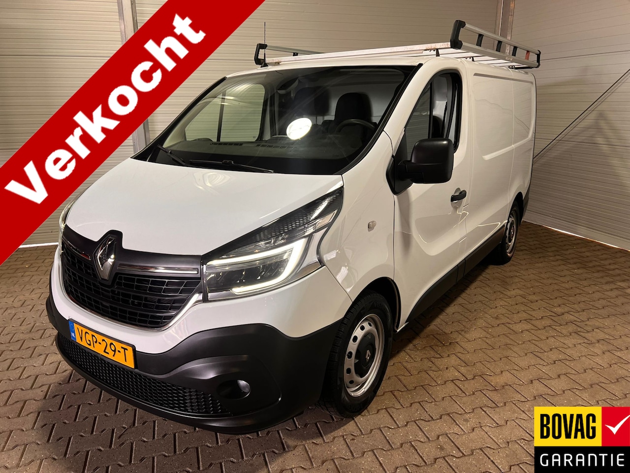 Renault Trafic - 2.0 dCi 145 T27 L1H1 Comfort VVB403 BPM vrij! Benut nu nog uw voordeel! - AutoWereld.nl