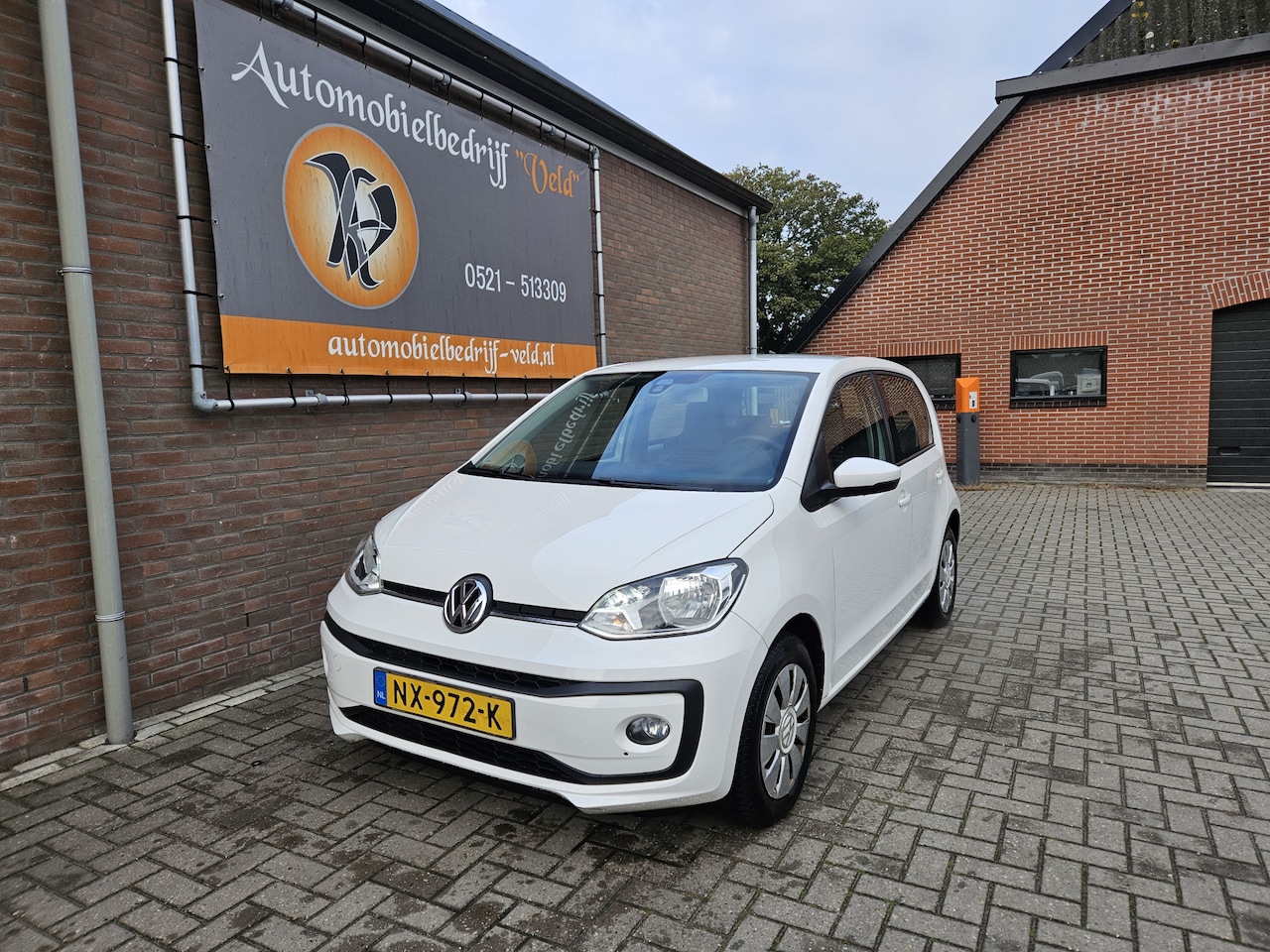 Volkswagen Up! - 1.0 EcoFuel move up! 1.0 EcoFuel move up! - AutoWereld.nl