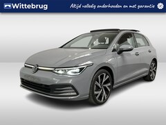 Volkswagen Golf - 1.4 eHybrid Style / AUTOMAAT/ PANO/ ELEKTR. STOEL/ ADAPT. CRUISE/ MATRIX/ 18" LMV/ APP-CON