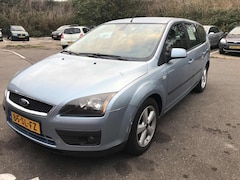Ford Focus Wagon - 2.0-16V Futura