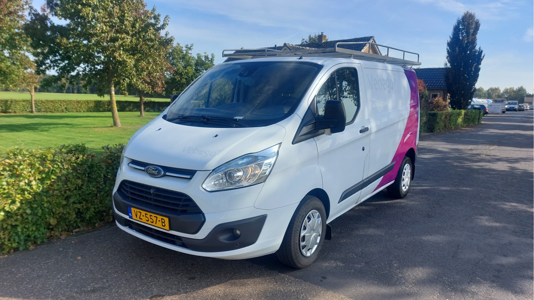 Ford Transit Custom - 270 2.2 TDCI L1H1 Trend AIRCO/NAVI BJ 2016 - AutoWereld.nl