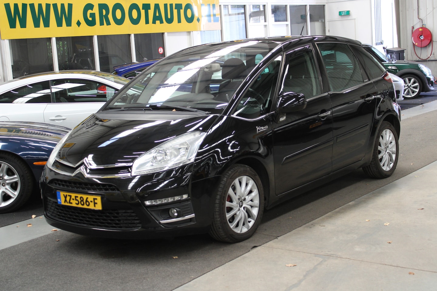 Citroën C4 Picasso - 1.6 THP Exclusive|Trekhaak, Cruise, Navi - AutoWereld.nl