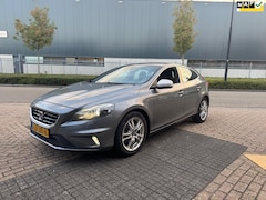 Volvo V40 - 2.0 D2 R-Design Business
