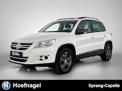 Volkswagen Tiguan - 1.4 TSI Comfort&Design 4Motion | Panodak | CarPlay | Trekhaak |