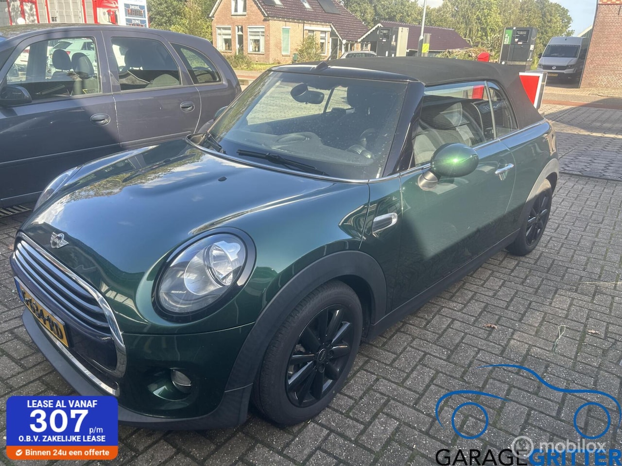 MINI Cabrio - 1.5 Cooper Pepper Serious Business 1.5 Cooper Pepper Serious Business - AutoWereld.nl