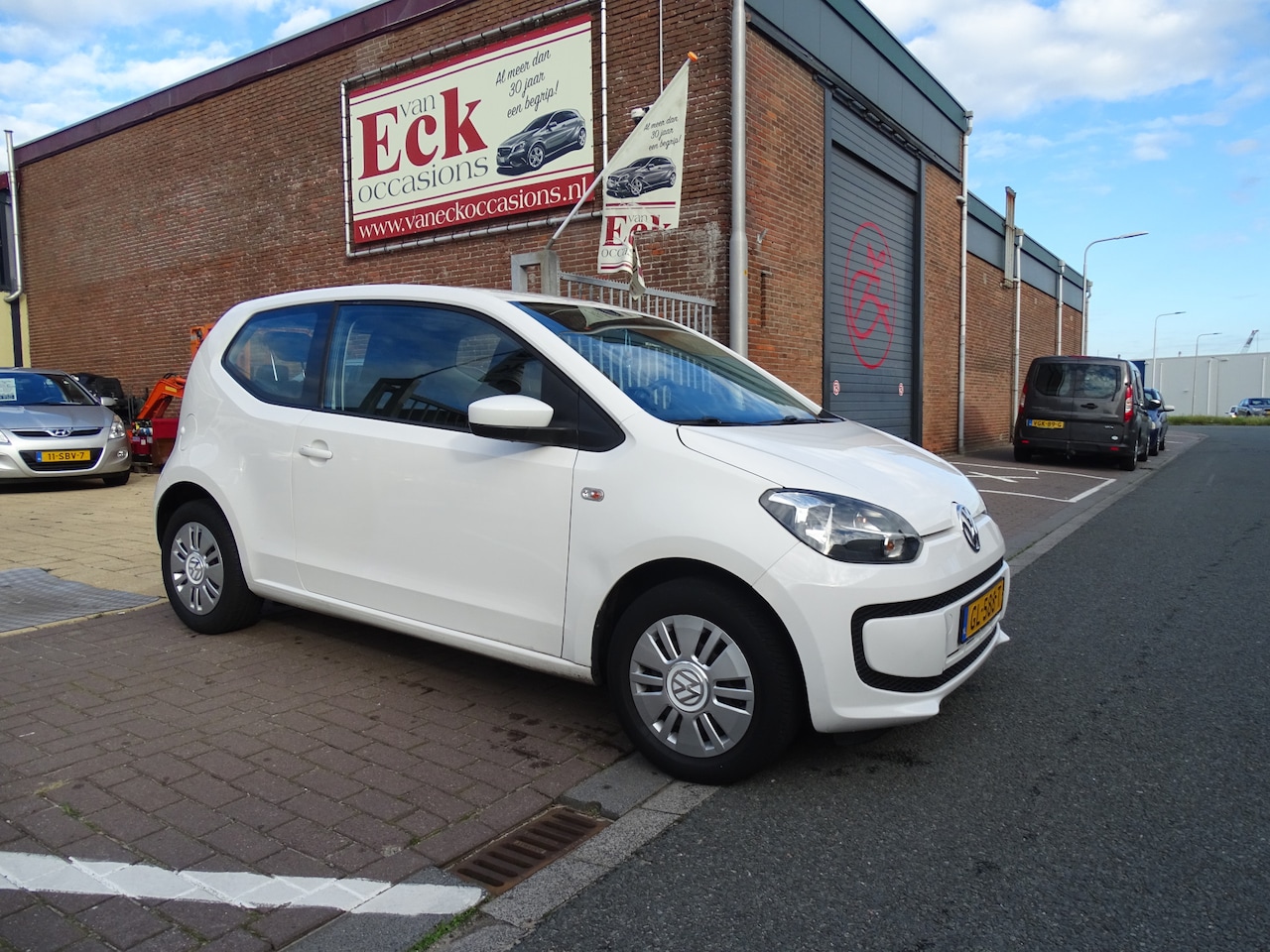 Volkswagen Up! - 1.0 high up! 1.0 high up! - AutoWereld.nl