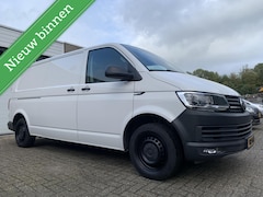 Volkswagen Transporter - 2.0 TDI L2H1 102PK EURO6 3P NWE APK Airco Trekhaak Cruise control