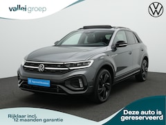 Volkswagen T-Roc - 1.5 TSI 150 pk DSG R-Line | Panoramadak | IQ Light | Carplay | Parkeersensoren voor/achter
