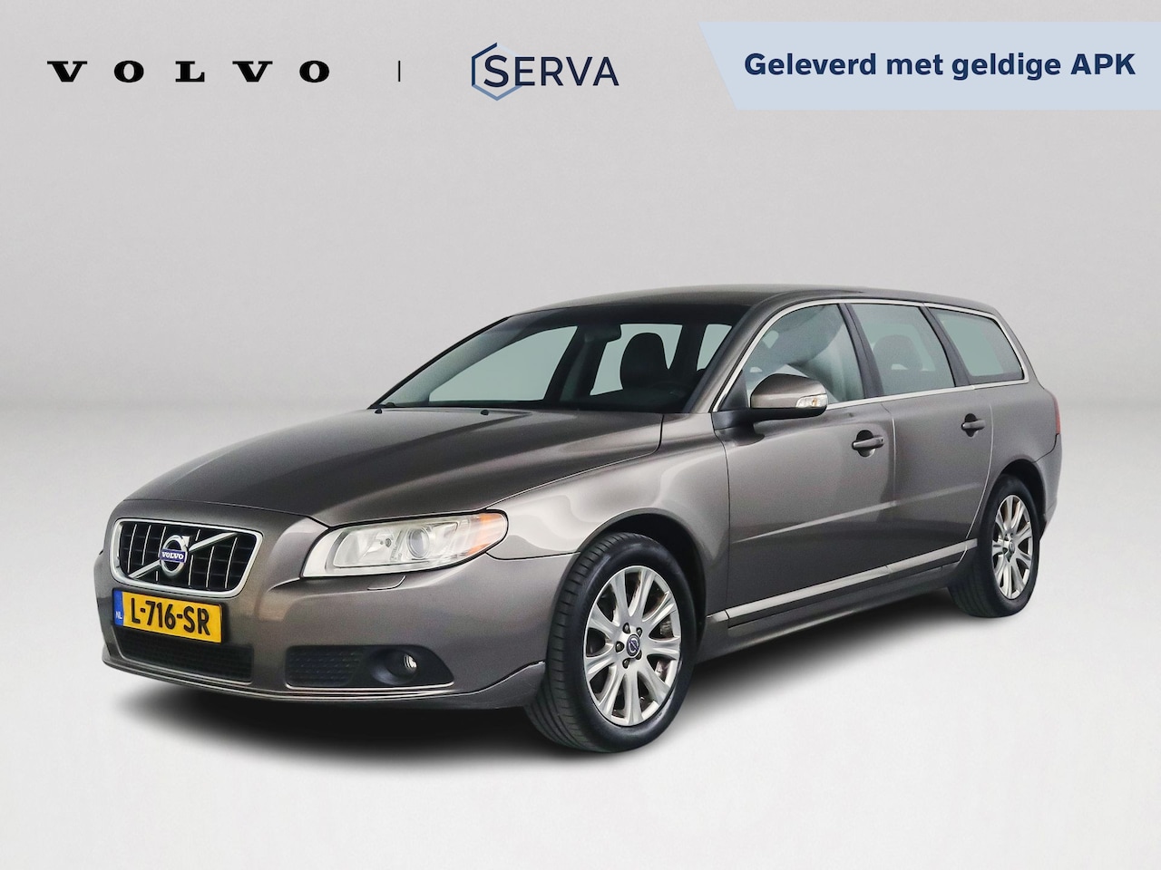 Volvo V70 - 2.5T Summum | Stoelverwarming | Trekhaak - AutoWereld.nl