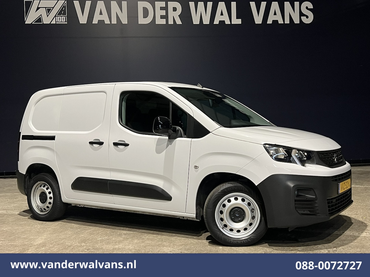 Peugeot Partner - 1.5 BlueHDi 102pk L1H1 Euro6 Airco | Apple Carplay | Trekhaak | Cruisecontrol Parkeersenso - AutoWereld.nl