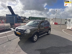 Hyundai Tucson - 2.0i Style Premium Clima.Leder