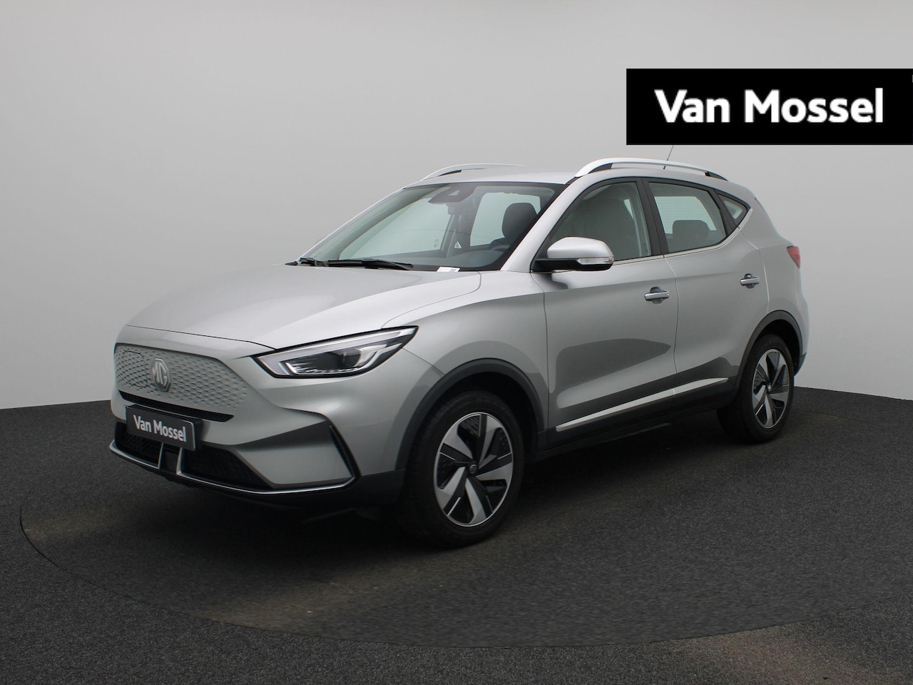 MG ZS - EV Standard Range Comfort 50 kWh | Parkeer camera | Apple carplay / Android - AutoWereld.nl