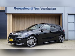 BMW 1-serie - 118i 3x M-SPORT 5Drs *Shadow Line* Pano.Dak Vol Leder 18inch LM Sfeerverlichting *NL auto*