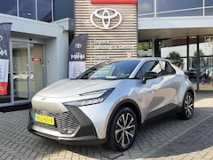 Toyota C-HR - 2.0 Plug-in Hybrid 220 Dynamic NAVI BLIND-SPOT APPLE/ANDROID STOEL/STUURVERW AD-CRUISE LMV