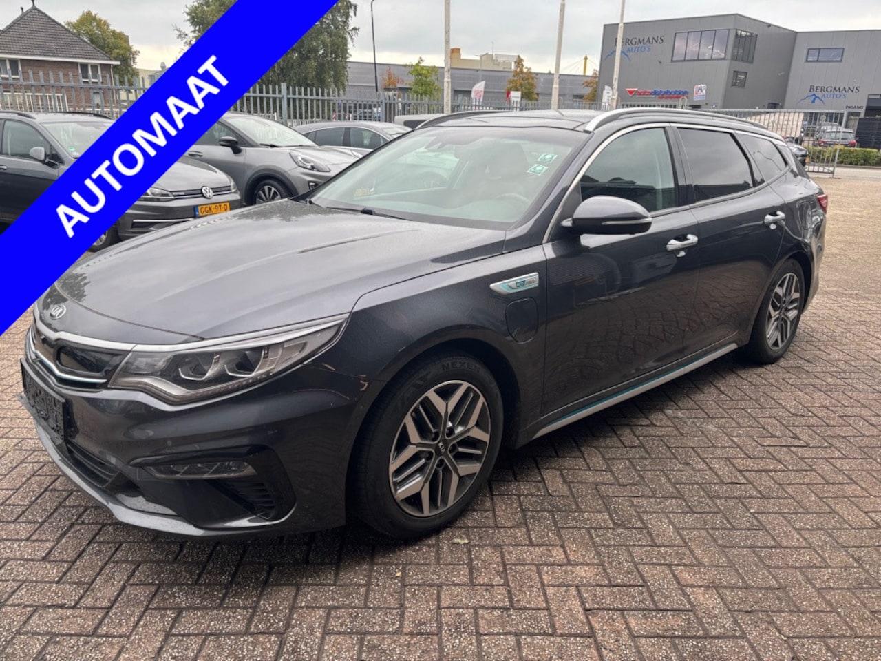 Kia Optima Sportswagon - 2.0 GDI PHEV Exec.L PLUG-IN 6 MND GAR | LEER | NAVI | TREKHAAK - AutoWereld.nl