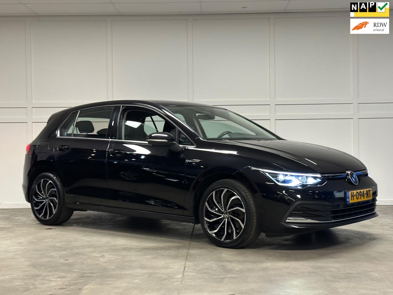 Volkswagen Golf - 2.0 TDI Style / 2020 / Tik in Motor / Navi / EX BPM - AutoWereld.nl