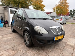 Lancia Musa - 1.4-16V Oro