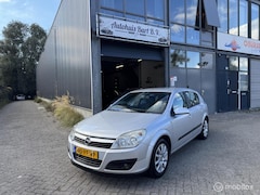 Opel Astra - 1.6 Elegance Airco Nieuwe APK NAP Logisch