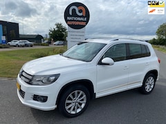 Volkswagen Tiguan - 2011 * 2.0 TDI Sport&Style 4Motion * Euro 5 * AUTOMAAT