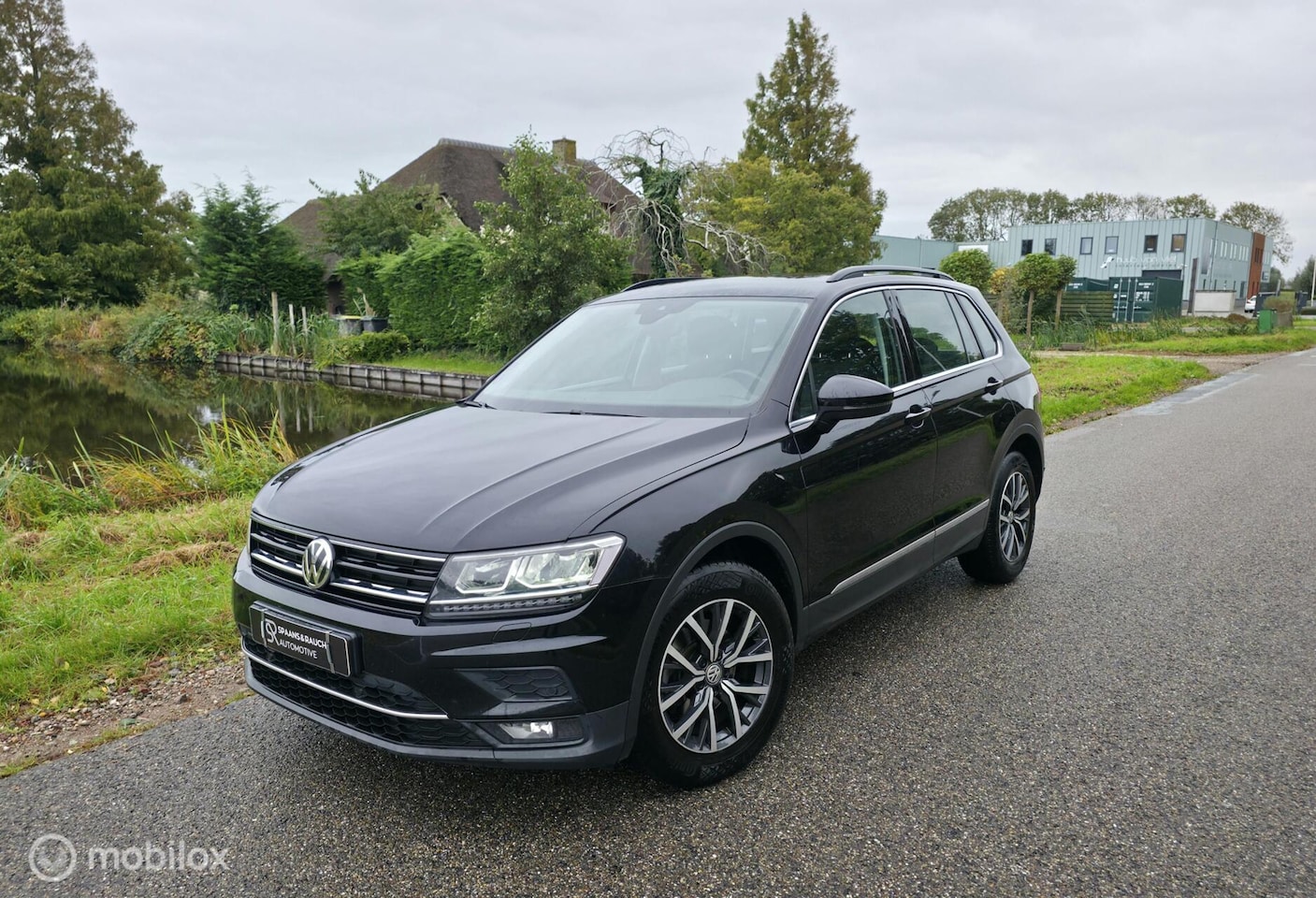 Volkswagen Tiguan - 1.5 TSI Business / LED / Carplay / PDC - AutoWereld.nl