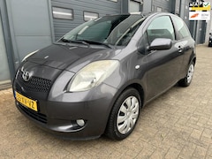 Toyota Yaris - 1.3 VVTi Sol MMT Automaat