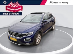 Volkswagen T-Roc - 1.5 TSI/150PK Sport · Navigatie · Camera + Parkeersensoren · Panoramadak