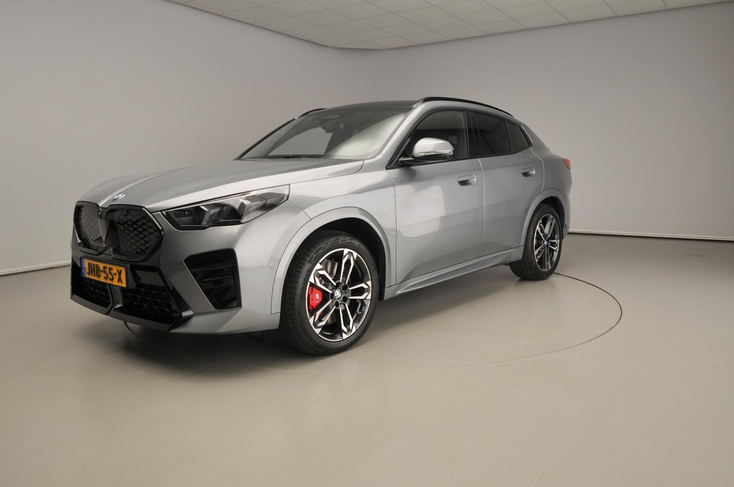 BMW iX2 - eDrive20 - AutoWereld.nl