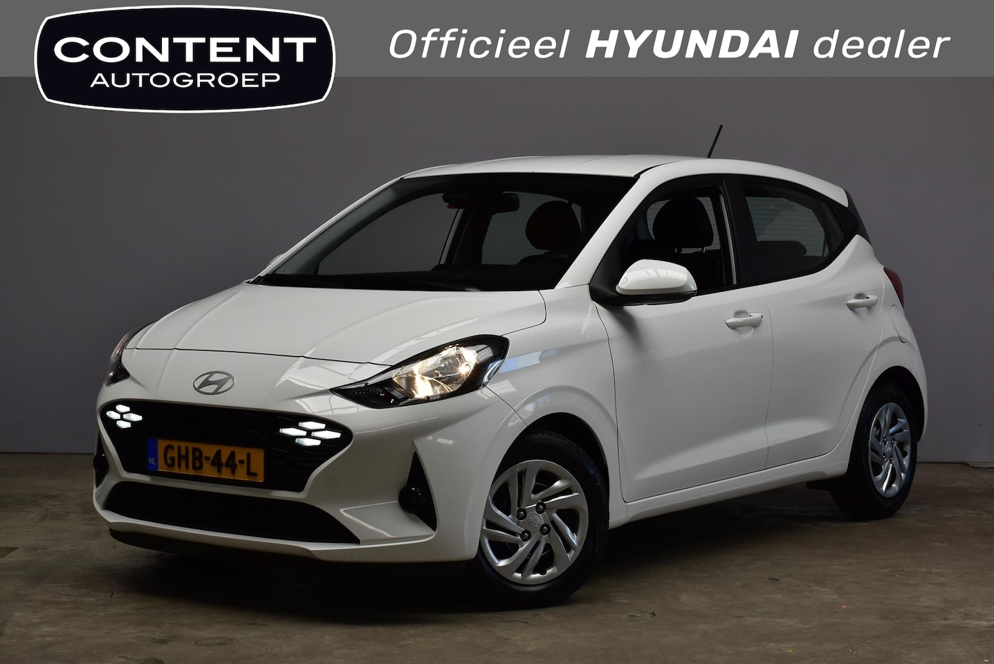 Hyundai i10 - 1.0i 67pk Comfort Smart I Navi + Camera - AutoWereld.nl