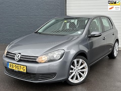Volkswagen Golf - 1.2 TSI Highline BlueMotion AUTOMAAT/CRUISE/CLIMATE/STOELVERWARMING