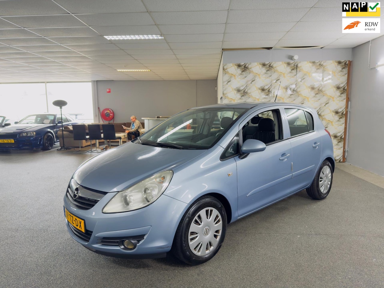 Opel Corsa - 1.2-16V Enjoy Apk Nieuw,Airco,Cruise,N.A.P,5Deurs,2 sleutels + Boekjes,Topstaat!! - AutoWereld.nl