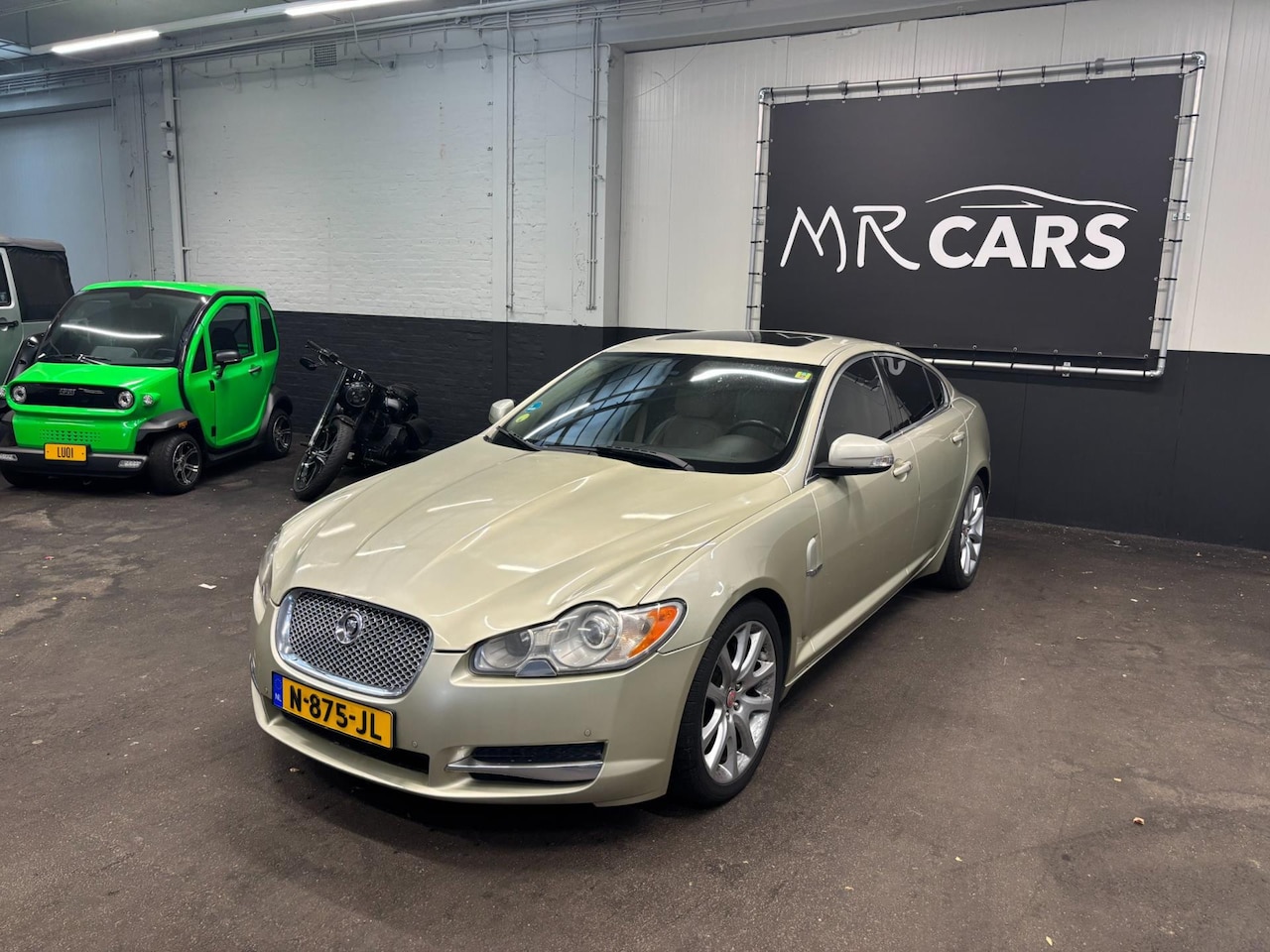 Jaguar XF - 3.0 V6 Luxury full option - AutoWereld.nl