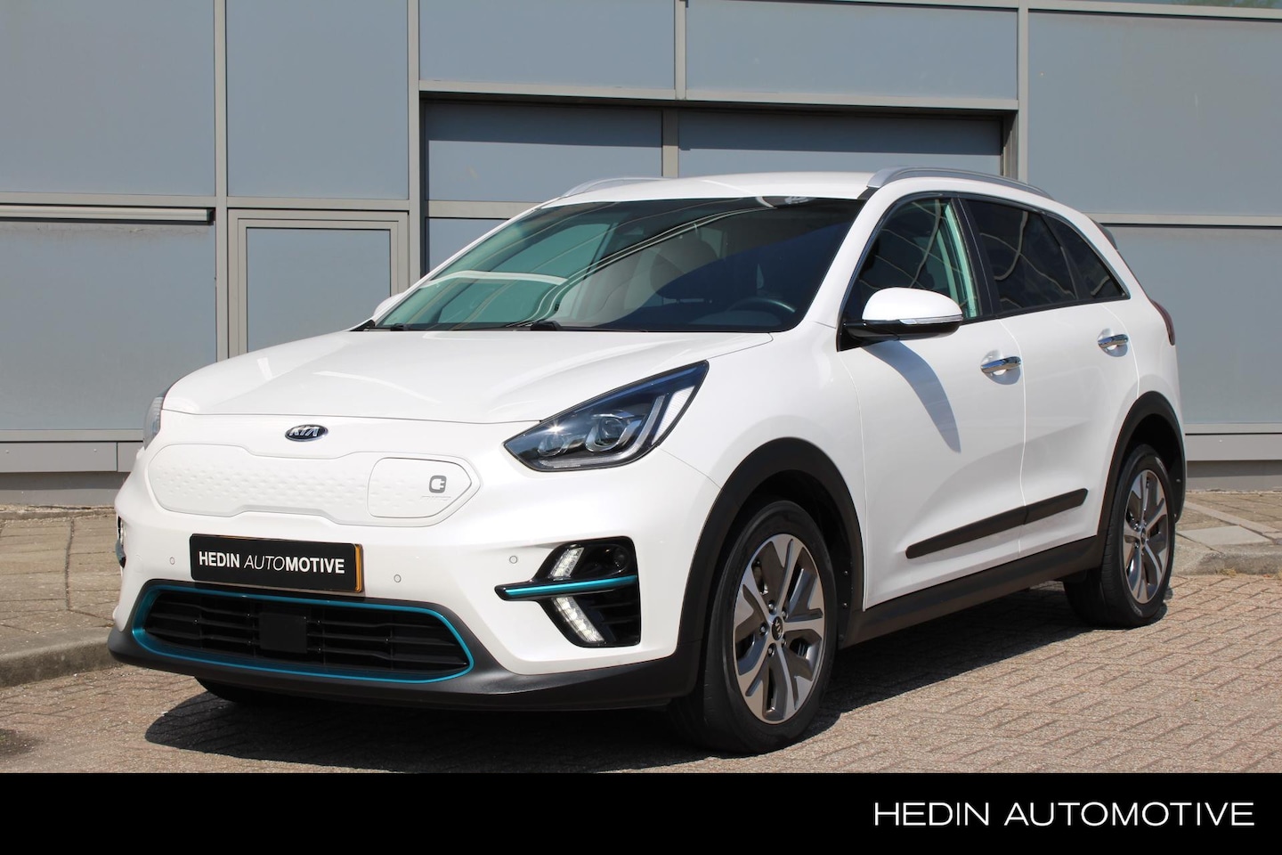 Kia e-Niro - ExecutiveLine 64 kWh l Leder l Navigatie | Camera | Ad. Cruise | Carplay | Stoelverwarm./v - AutoWereld.nl