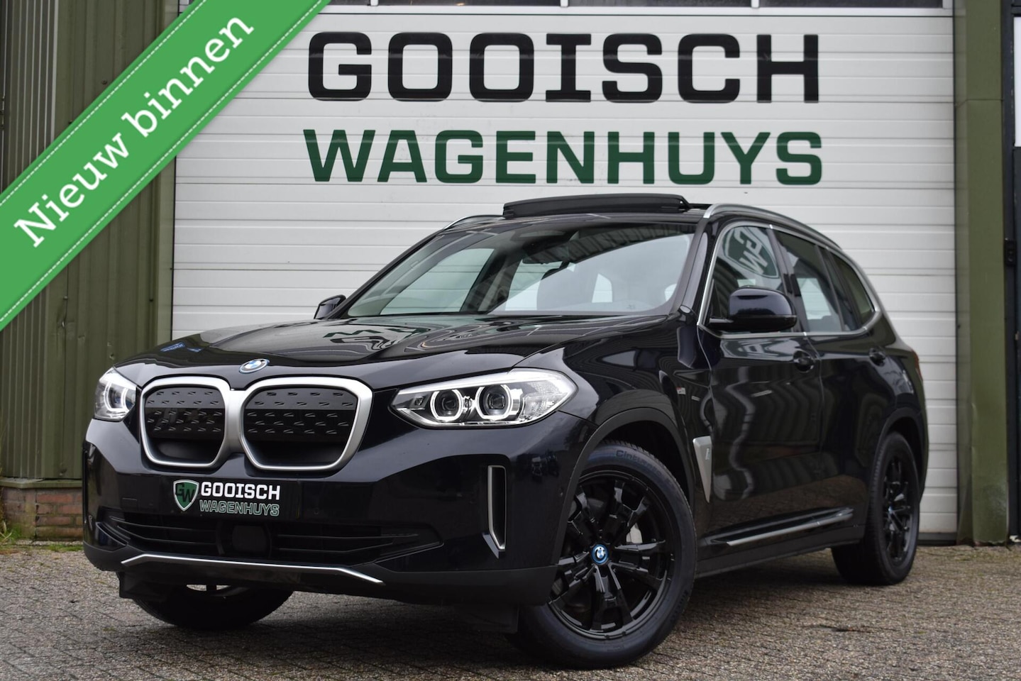 BMW iX3 - Executive 80 kWh | Pano | Adaptief Cruise Control | Camera | - AutoWereld.nl
