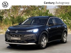 Volkswagen T-Roc - Life First Edition 1.5 eTSI 85 kW / 116 PK SUV 7 v